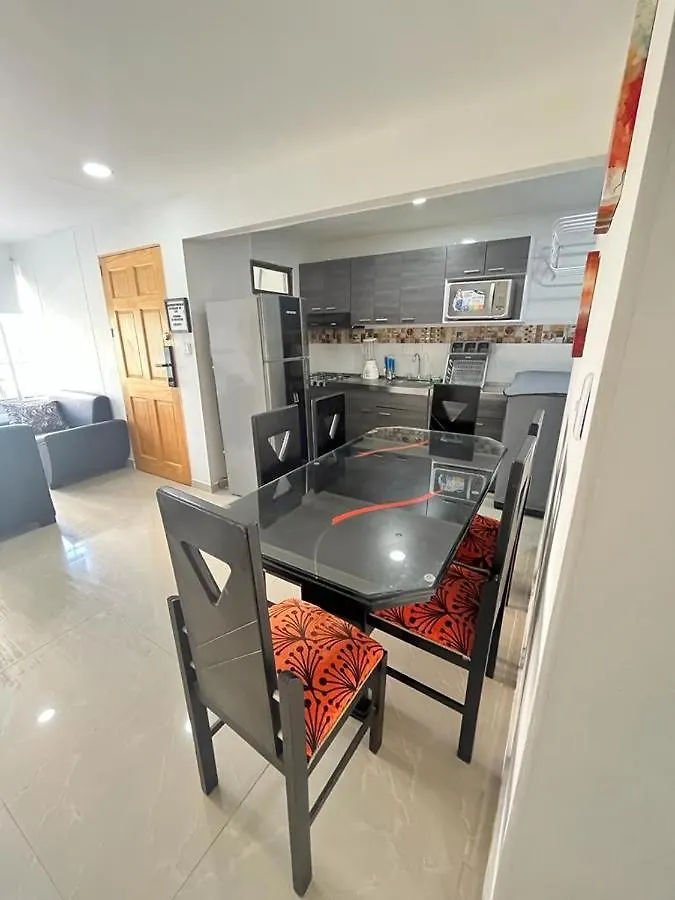 Apartamento En El Rodadero Cerca Al Mar Apt 201 Santa Marta  Lägenhet